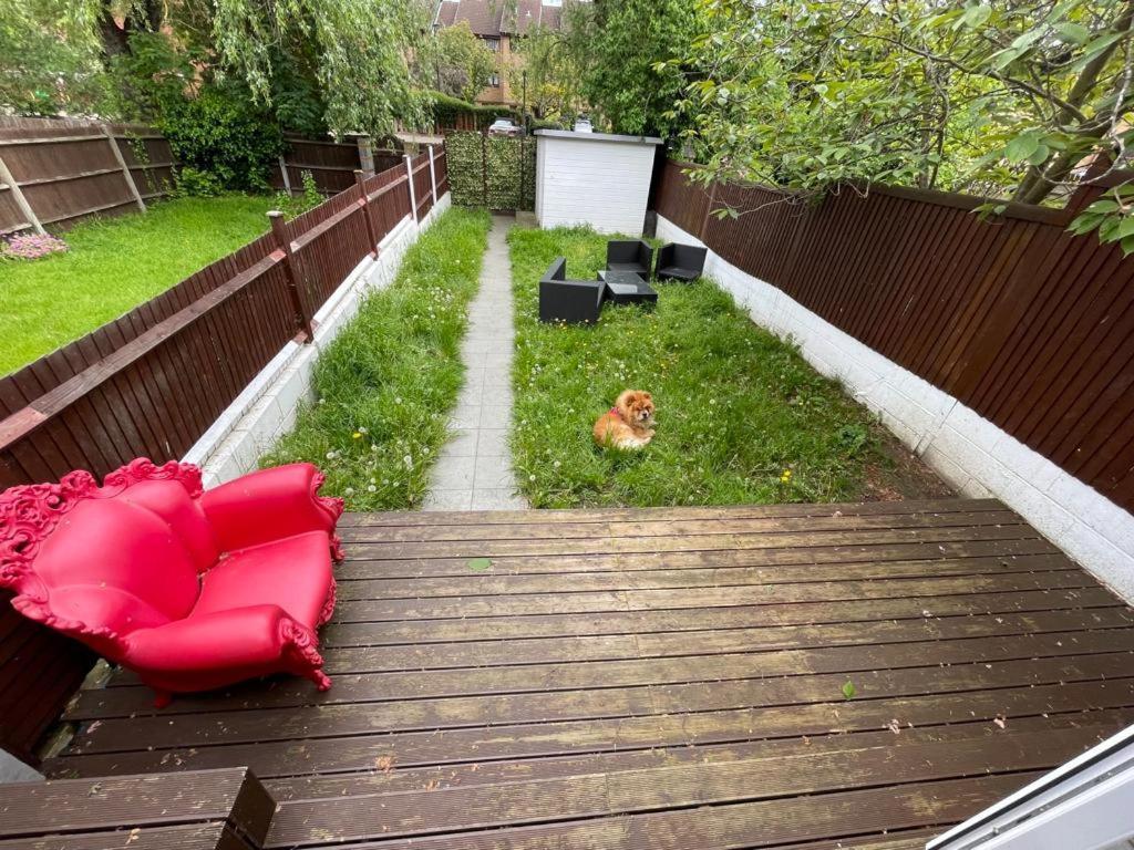 Family Home With Easy Commute To London! Croydon Exterior foto